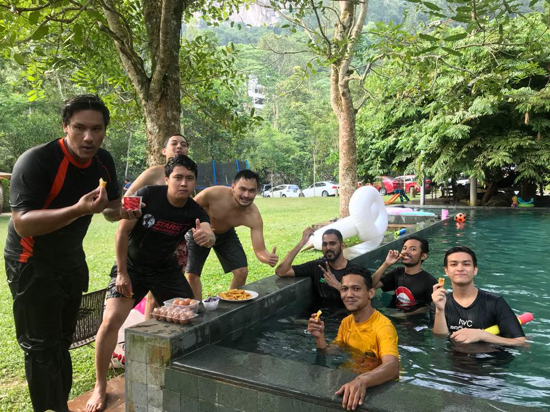 a7ba899b-21b0-4016-bcce-737129d9543a