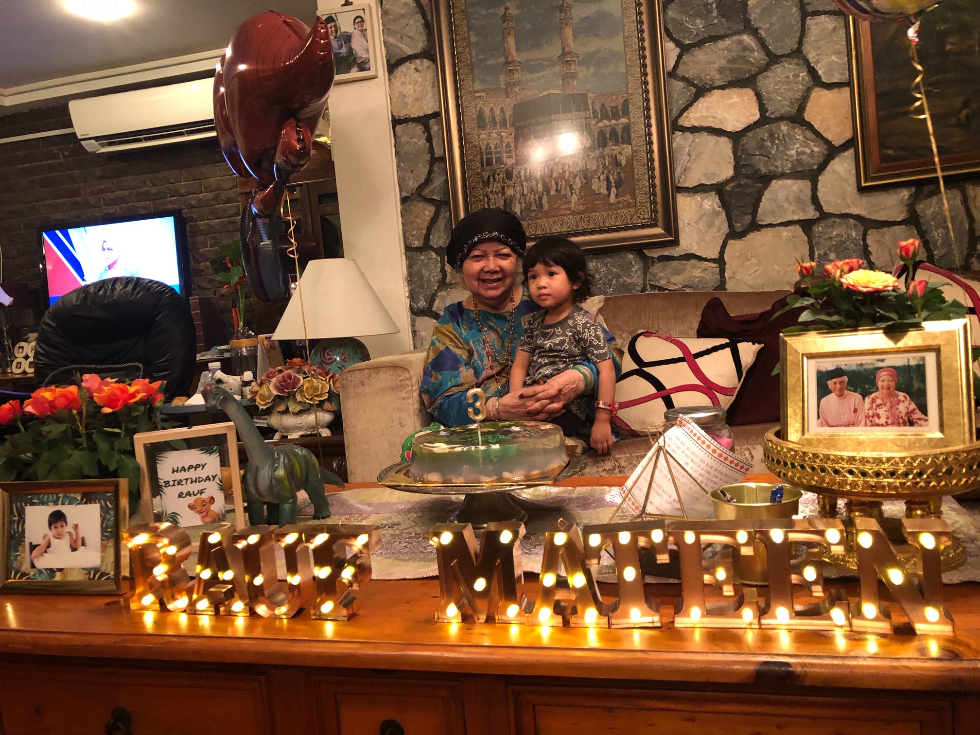 A8CF8036-FA50-42F8-BB68-095D7C1B2323